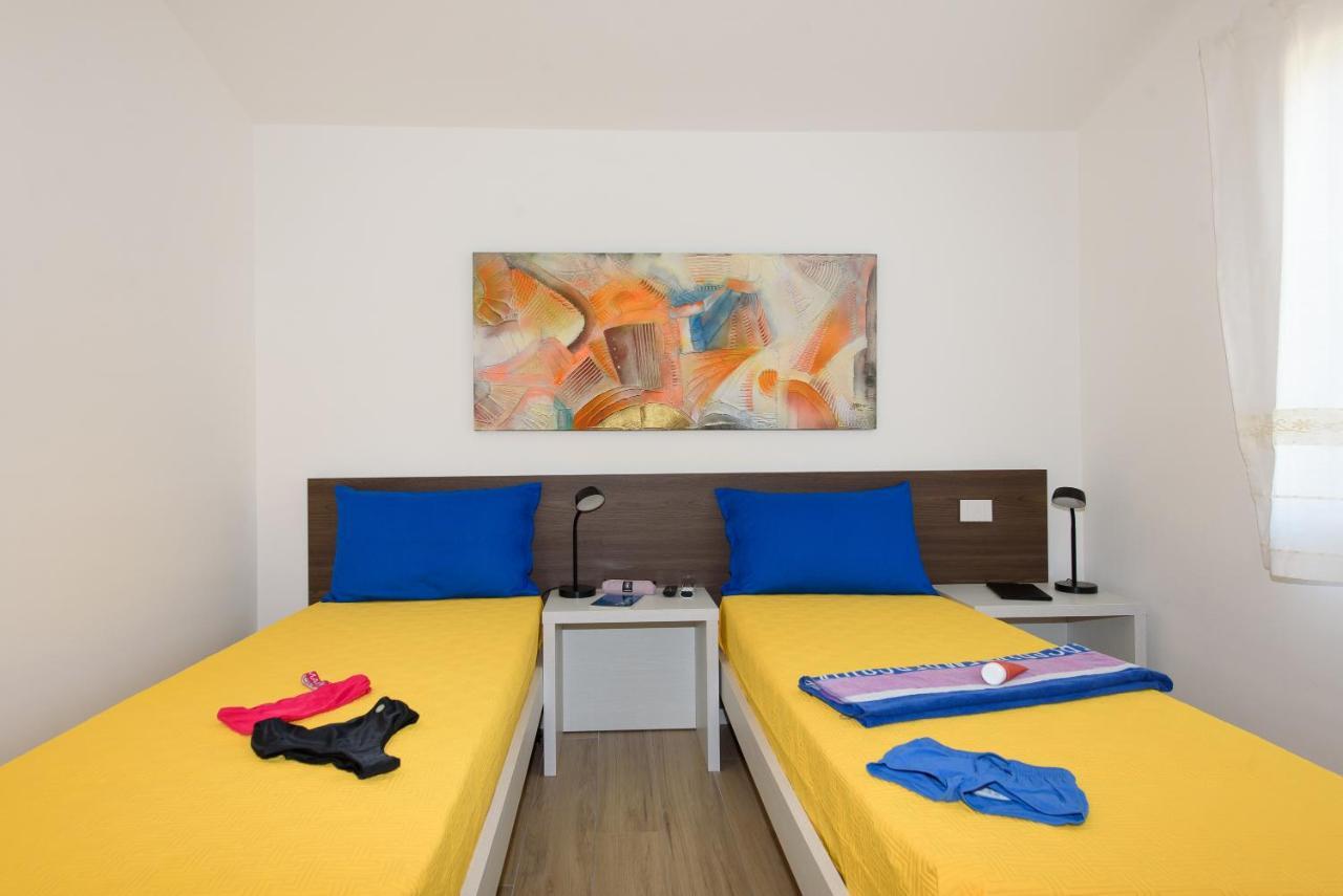 Apartmán Loft Lungomare Vista Mare E Monti Àrbatax Exteriér fotografie