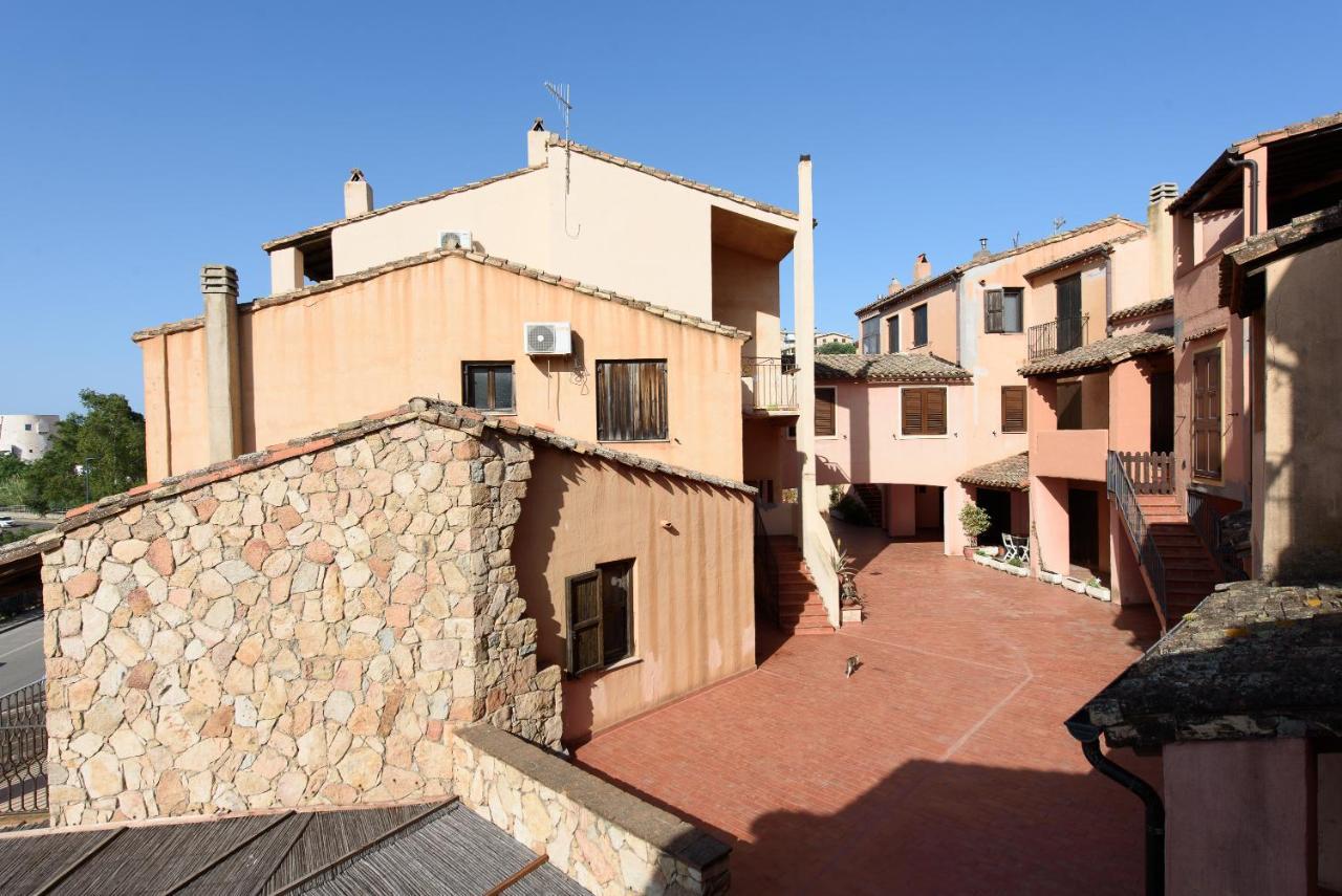 Apartmán Loft Lungomare Vista Mare E Monti Àrbatax Exteriér fotografie